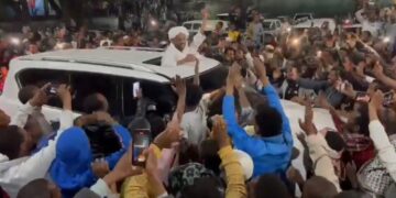 المقرئ السوداني الشيخ الزين يحظى باستقبالات حاشدة في اثيوبيا