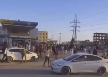 القبض على عدد من ممارسي التفحيط بالسيارات