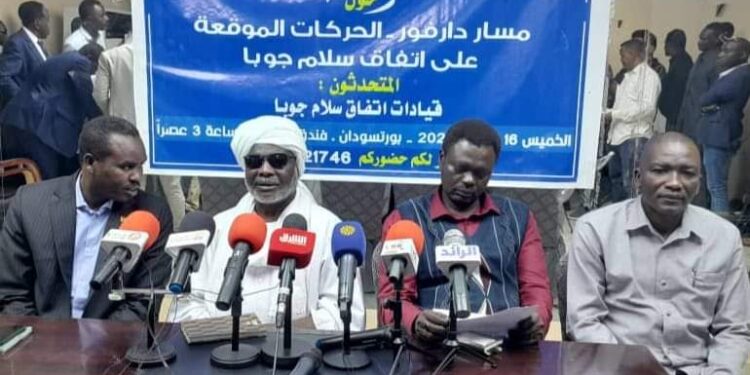 حركات الكفاح المسلح الموقعة على اتفاق جوبا تعلن انهاء الحياد والقتال الي جانب الجيش السوداني