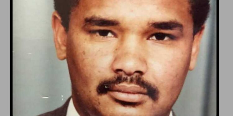 عمر كابو يكتب: قواتنا المسلحة علي قلب رجل واحد…