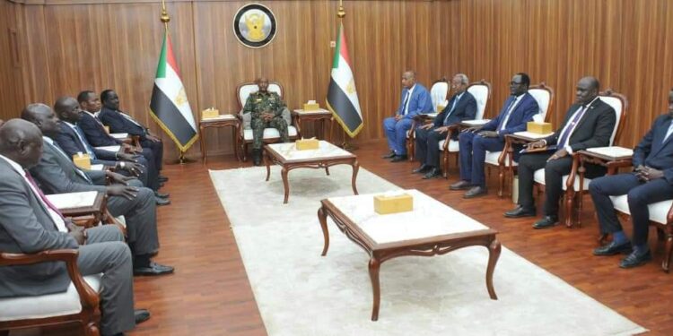 البرهان يتسلم رسالة من سلفاكير حول علاقات الخرطوم وجوبا وقضية نفط الجنوب
