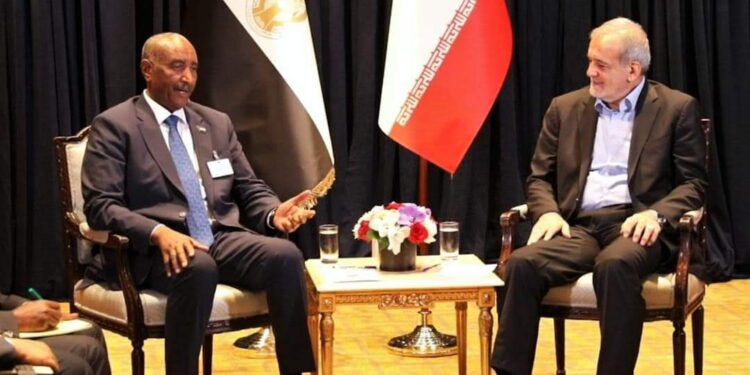 رئيس مجلس السيادة السوداني يلتقي الرئيس الإيراني بنيويورك