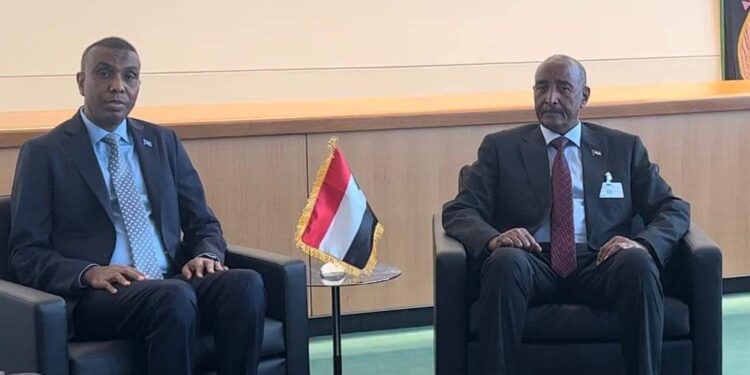 رئيس مجلس السيادة السوداني يثمن جهود جامعة الدول العربية الداعمة للسودان