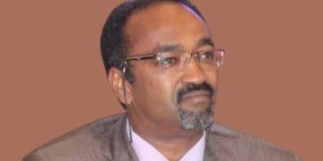 د. مزمل أبو القاسم يكتب: الدفاع المثقوب