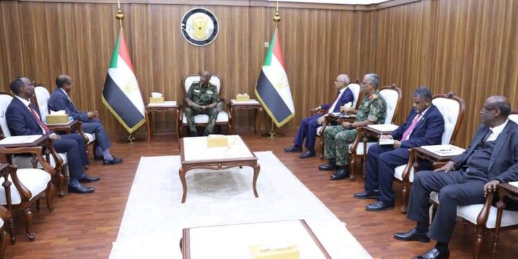 رئيس مجلس السيادة السوداني يتسلم رسالة خطية من  الرئيس الجيبوتي