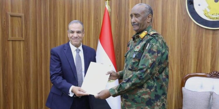 عقار يفتتح مدينة الكرامة الجامعية بالولاية الشمالية