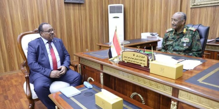 رئيس مجلس السيادة السوداني يبحث الأوضاع الإنسانية والأمنية والخدمية مع والي شمال كردفان