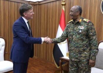 رئيس مجلس السيادة السوداني يلتقي الممثل الخاص للمملكة المتحدة بالسودان