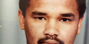 والى القضارف يدشن أسطول مركبات الشرطة والمخابرات العامه لترحيل طلاب الشهادة السودانية