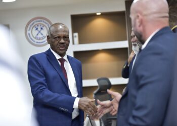 شركات بريطانية تبدي رغبتها في الإستثمار في قطاع التعدين بالسودان