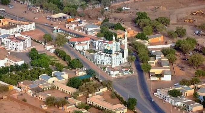 القوات المسلحة السودانية والمشتركة يصدون هجوماً لمليشيا الدعم السريع علي الفاشر من ثلاثة محاور ويحققون إنتصارات كاسحة
