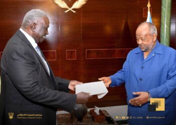 إبراهيم جابر يتسلم تقرير بعثة تقديرات المحاصيل والأمن الغذائي في السودان