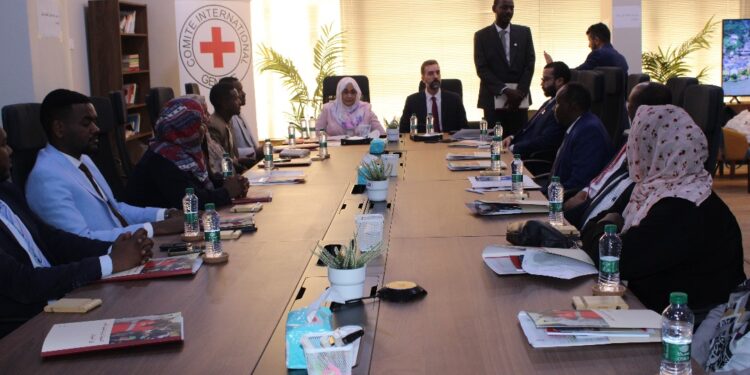 وزارة العدل تؤكد التزام السودان بمبادئ القانون الدولي الانساني والمواثيق والصكوك التي صادق عليها