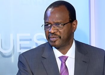 إبراهيم عثمان… يكتب : بين تصميمين!