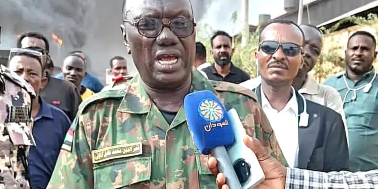 والي النيل الأبيض : المسيرات التي يطلقها العدو نحو المرافق الإستراتيجية والخدمية بالولاية لن تزيدنا إلا قوة ومنعة وتماسكاً