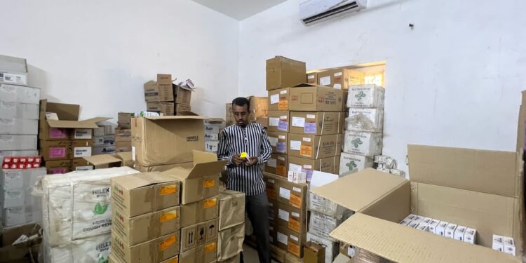 افتتاح أول صيدلية مجتمعية للدواء الدائري بمركز صحي ود نوباوي بأم درمان بعد عامين من الحرب