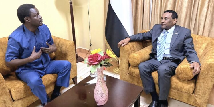 د. كامل إدريس يقف علي الأوضاع الصحية في السودان