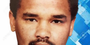 الإعدام شنقا حتى الموت على متعاون مع القوات المتمردة