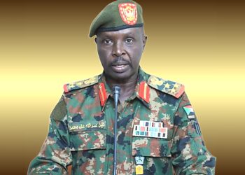 عضو مجلس السيادة عبدالله يحيى يلتقي رئيس مجلس الوزراء دكتور كامل إدريس