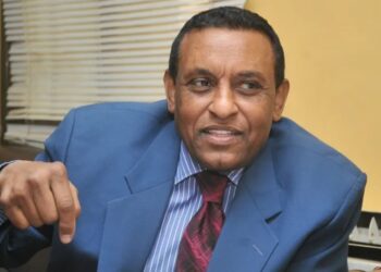 رئيس الوزراء يطلع على برامج المجلس الأعلى للحج والعمرة وتقرير موسم الحج 1446