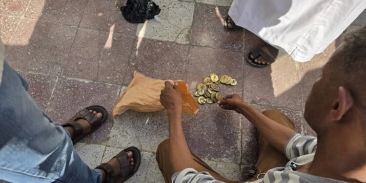 المخابرات السودانية تضبط شبكة تنشط في تهريب السلاح والذهب