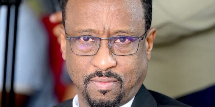 الخارجية: إعلان المليشيا حكومتها الوهمية على صفحات وسائل التواصل الاجتماعي دليل على انكسارها ودحرها على يد قواتنا المسلحة