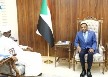 رئيس الوزراء يطلع على برامج المجلس الأعلى للحج والعمرة وتقرير موسم الحج 1446