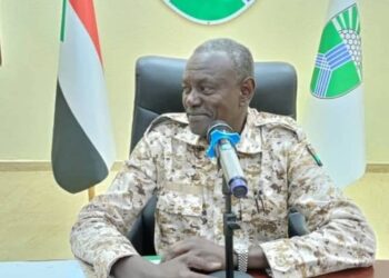 د. نوارة  تطلع على جهود وزارة الطاقة والنفط في استقرار الإمداد الكهربائي