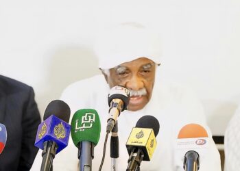 والي  الشمالية يعلن عن نفرة بالولاية للمساهمة في القضاء على التمرد