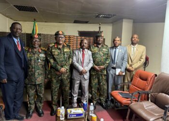 الطوف المشترك لمحلية أمدرمان يقوم بحملة إزالة واسعة للمخالفات