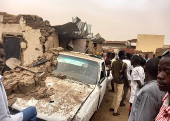 البرهان يصدر قراراً بإخضاع جميع القوات المساندة ،لأحكام قانون القوات المسلحة